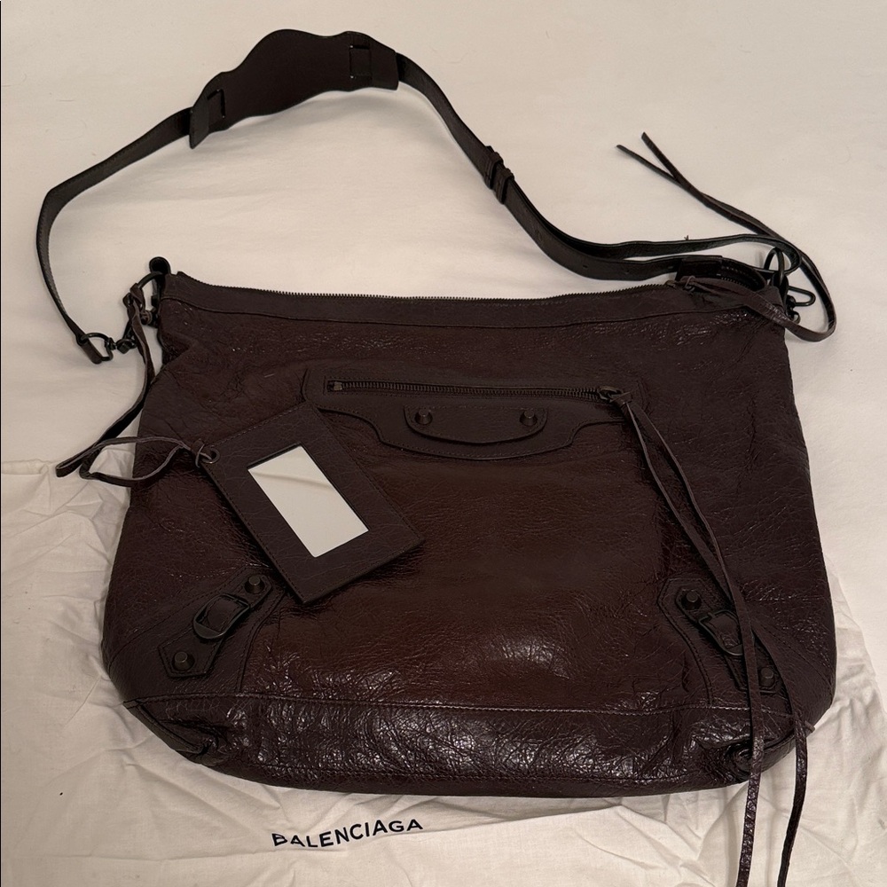 NWT Balenciaga Arena Leather Crossbody Messenger Bag Brown